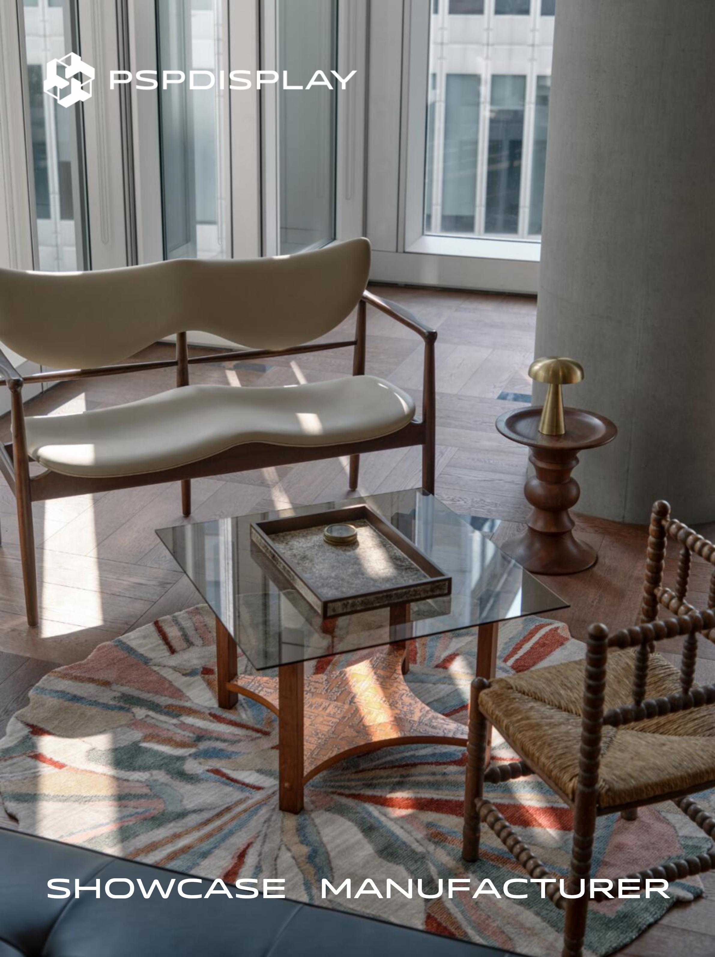 The classical ensemble of the seven columns at Mozart's Jewelry Art Space