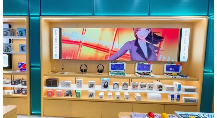 What secrets are hidden behind the opening of 3 consecutive stores?