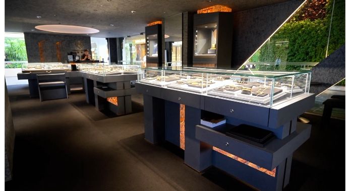 MONOLOGUE · Chengdu SKP Reframing Oriental Serenity Through Light and Shadow